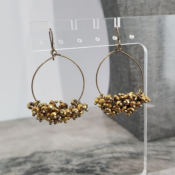 Cluster hoop earrings - Picture 1 of 6